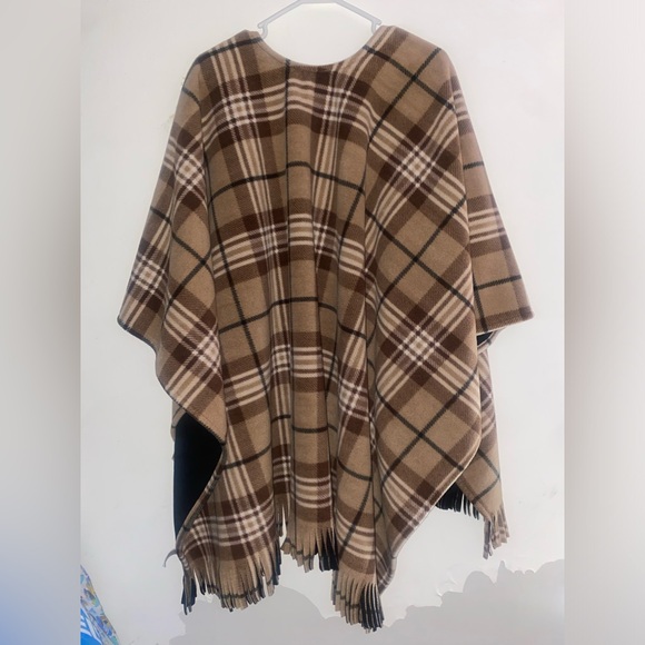 Martha Stewart.. Women's Travel Shawl Open Front Poncho Cape for Autumn Winter - Picture 3 of 6